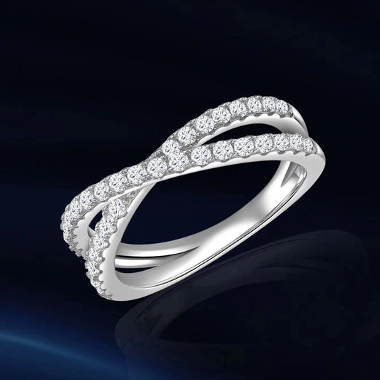 Moissanite 925 sterling silver ladies ring.